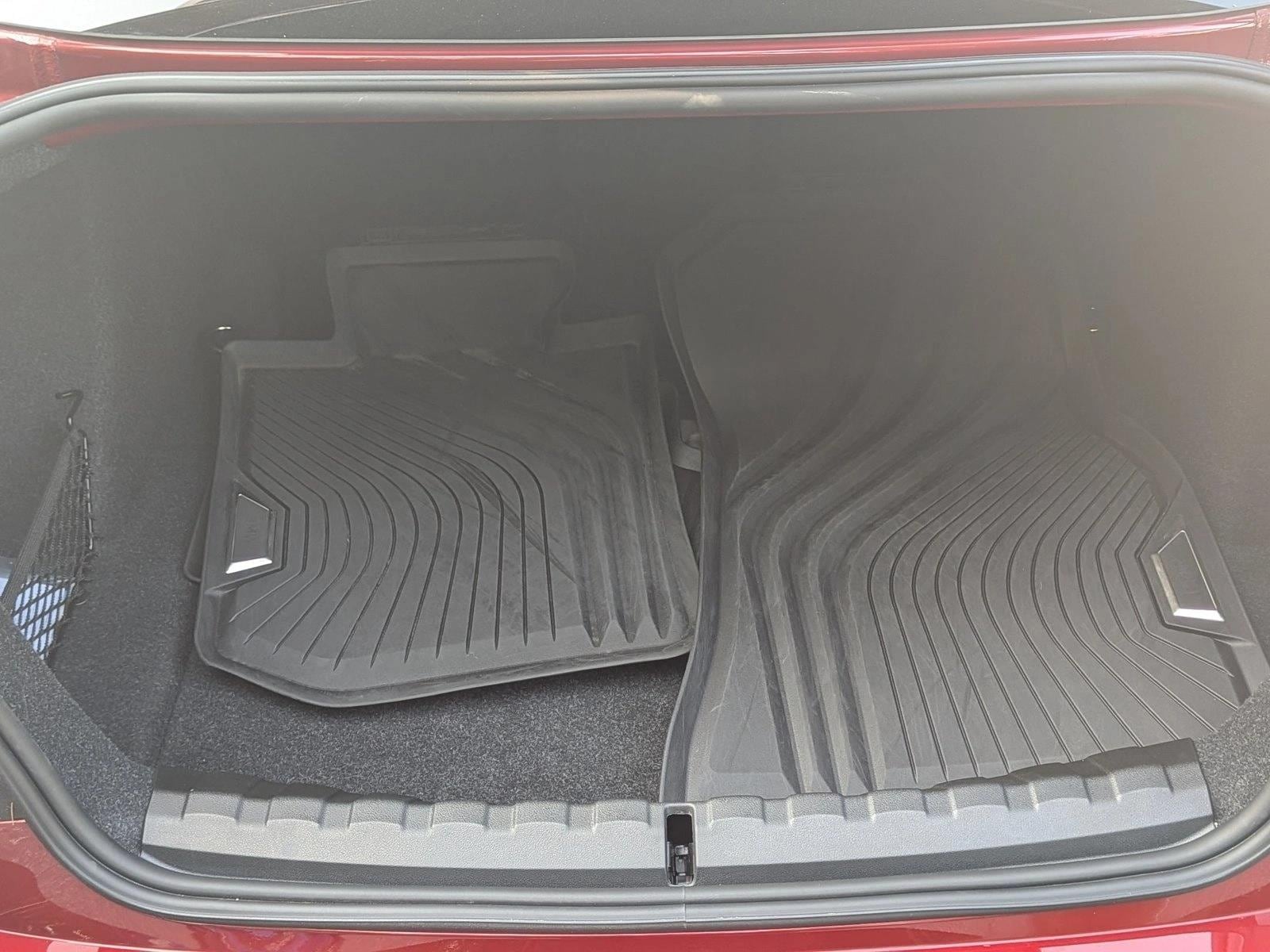 2025 BMW 2 Series 230i - Photo 6