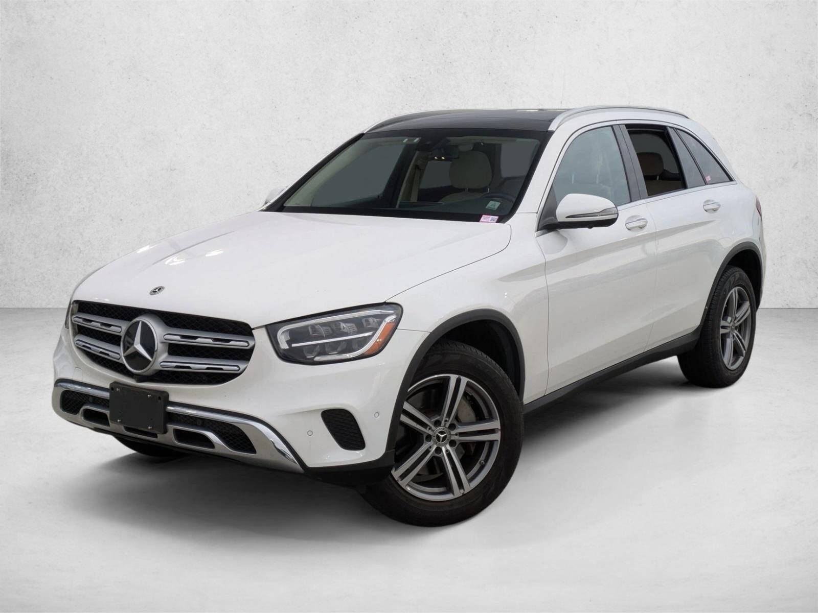 2021 Mercedes-Benz GLC GLC300's photo