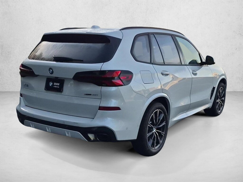 New 2026 BMW X5 xDrive40i SUV