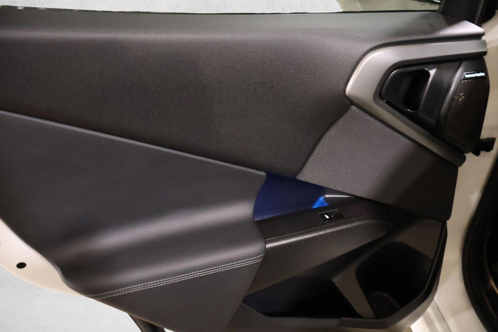 2025 BMW X3 M50 - Photo 18