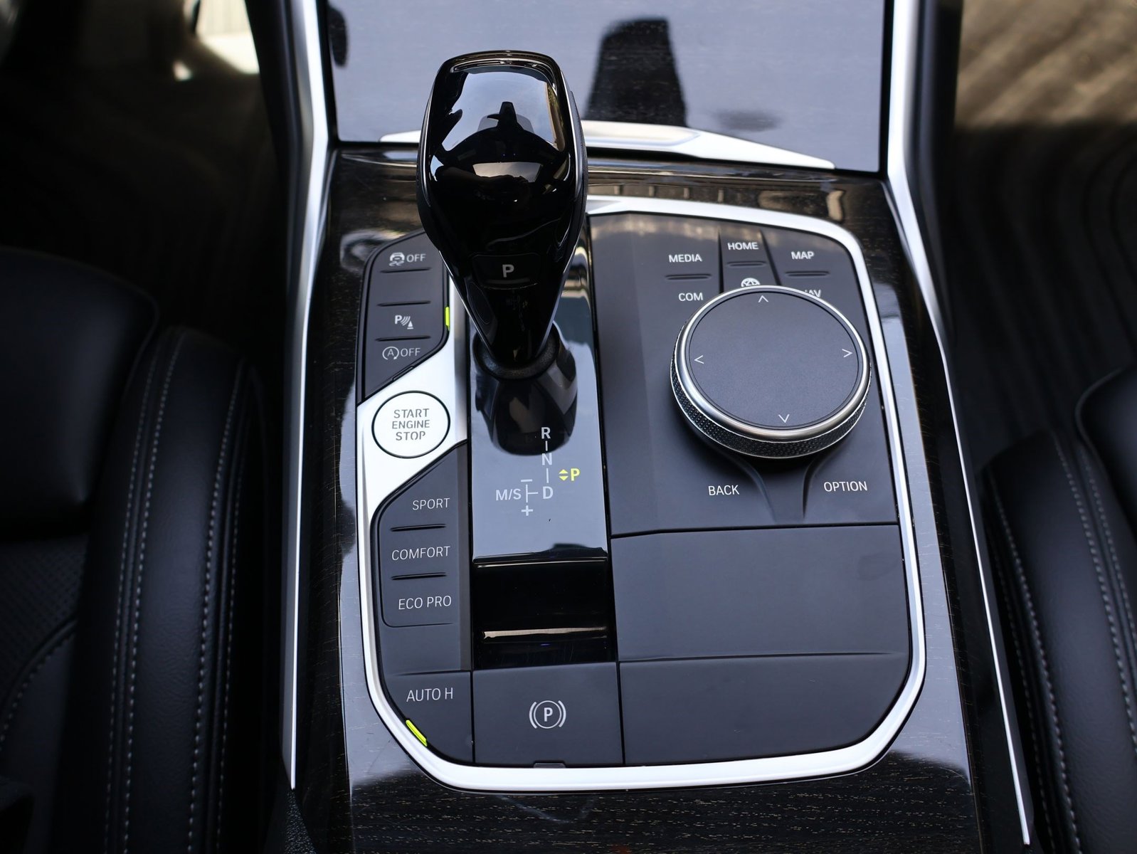 2022 BMW 3 Series 330i - Photo 20