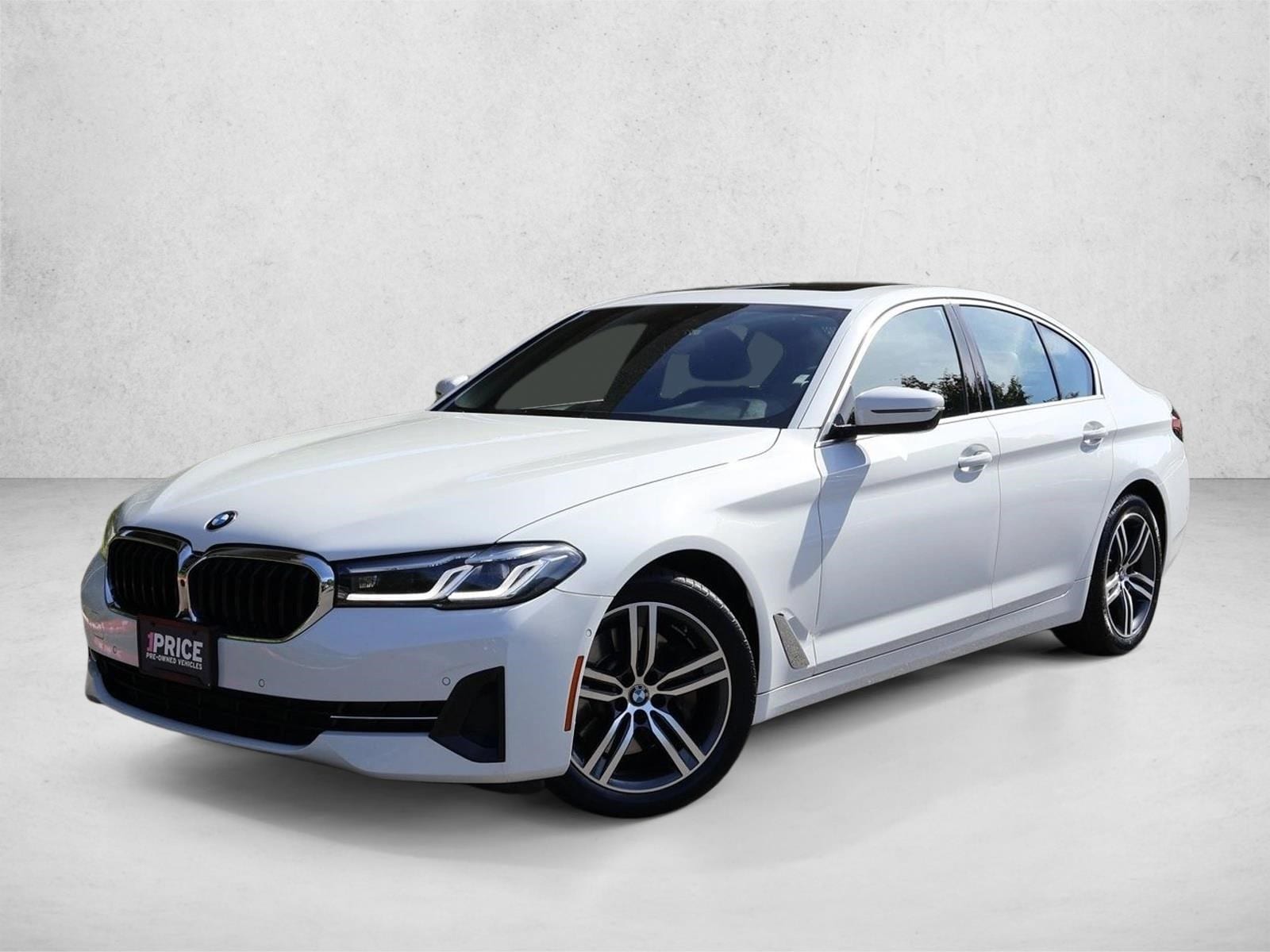 2021 BMW 5 Series 530i xDrive Sedan's photo