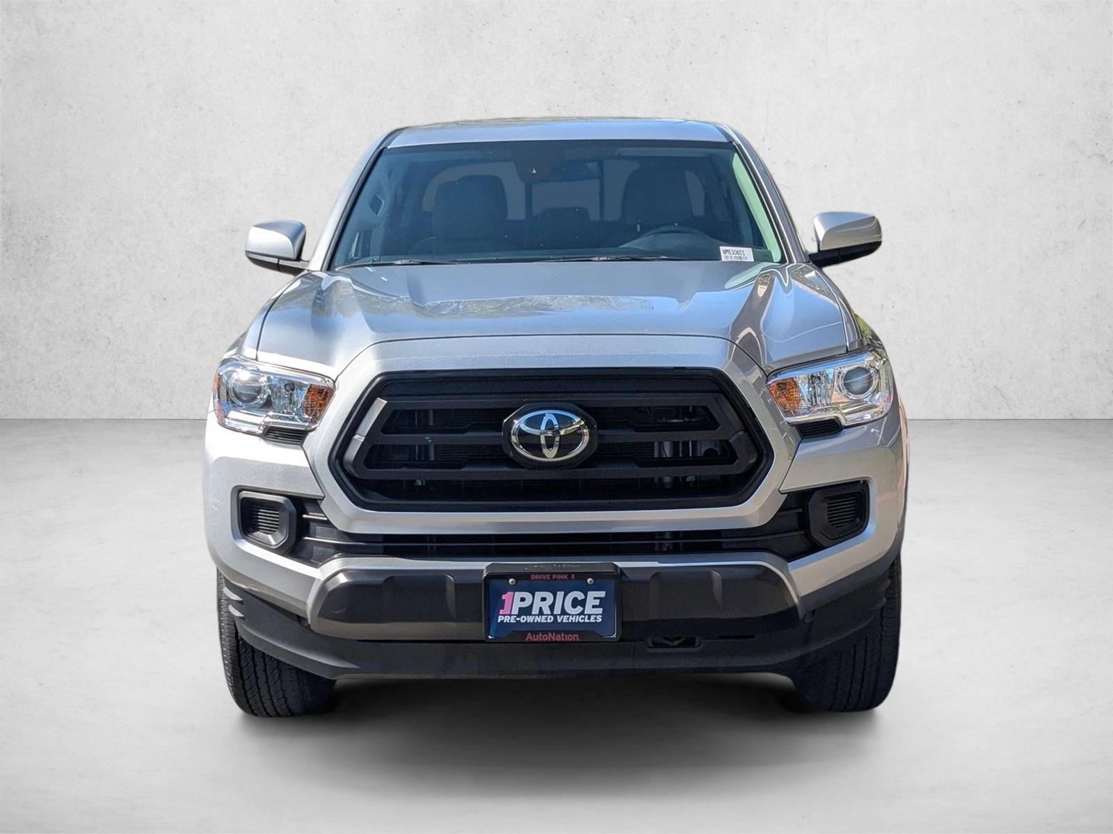 2022 Toyota Tacoma SR V6 photo 2