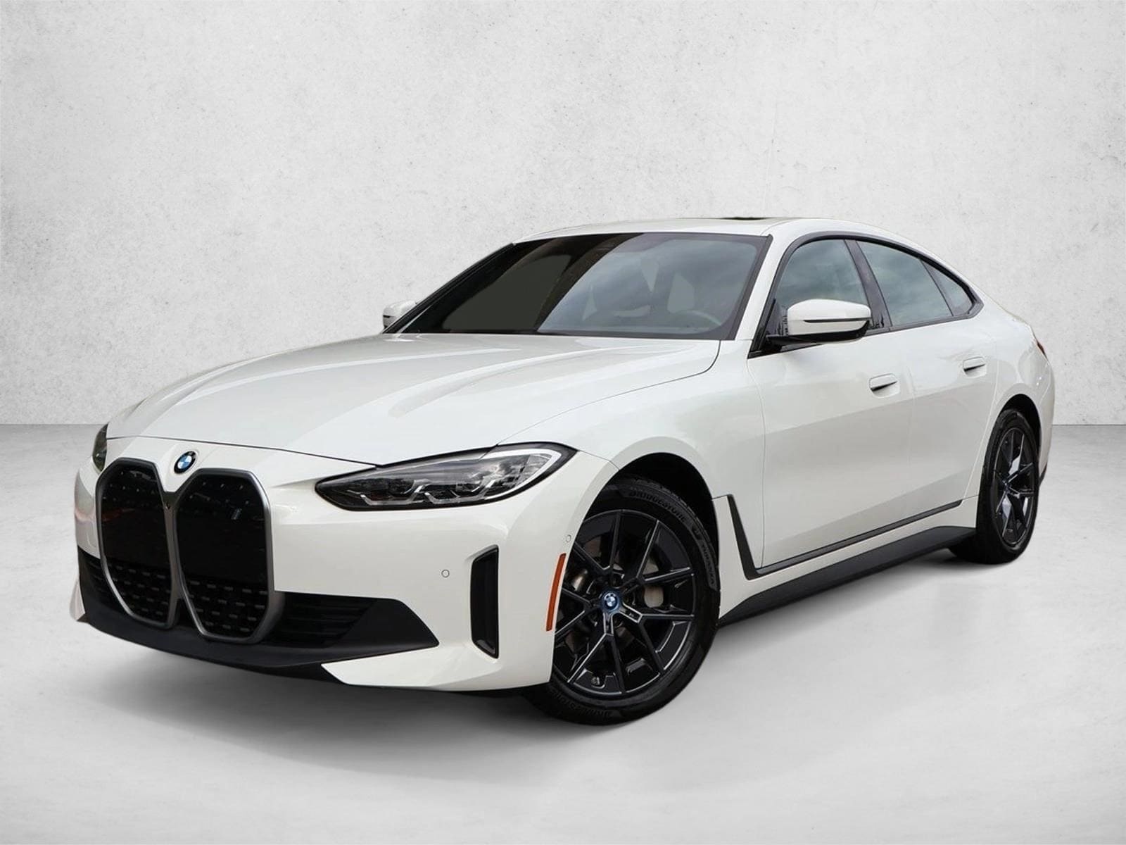 2023 BMW i4