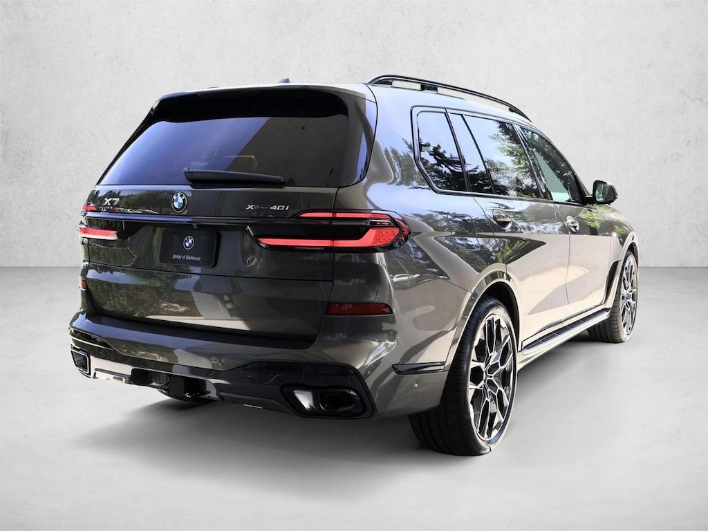 New 2027 BMW X7 xDrive40i SUV