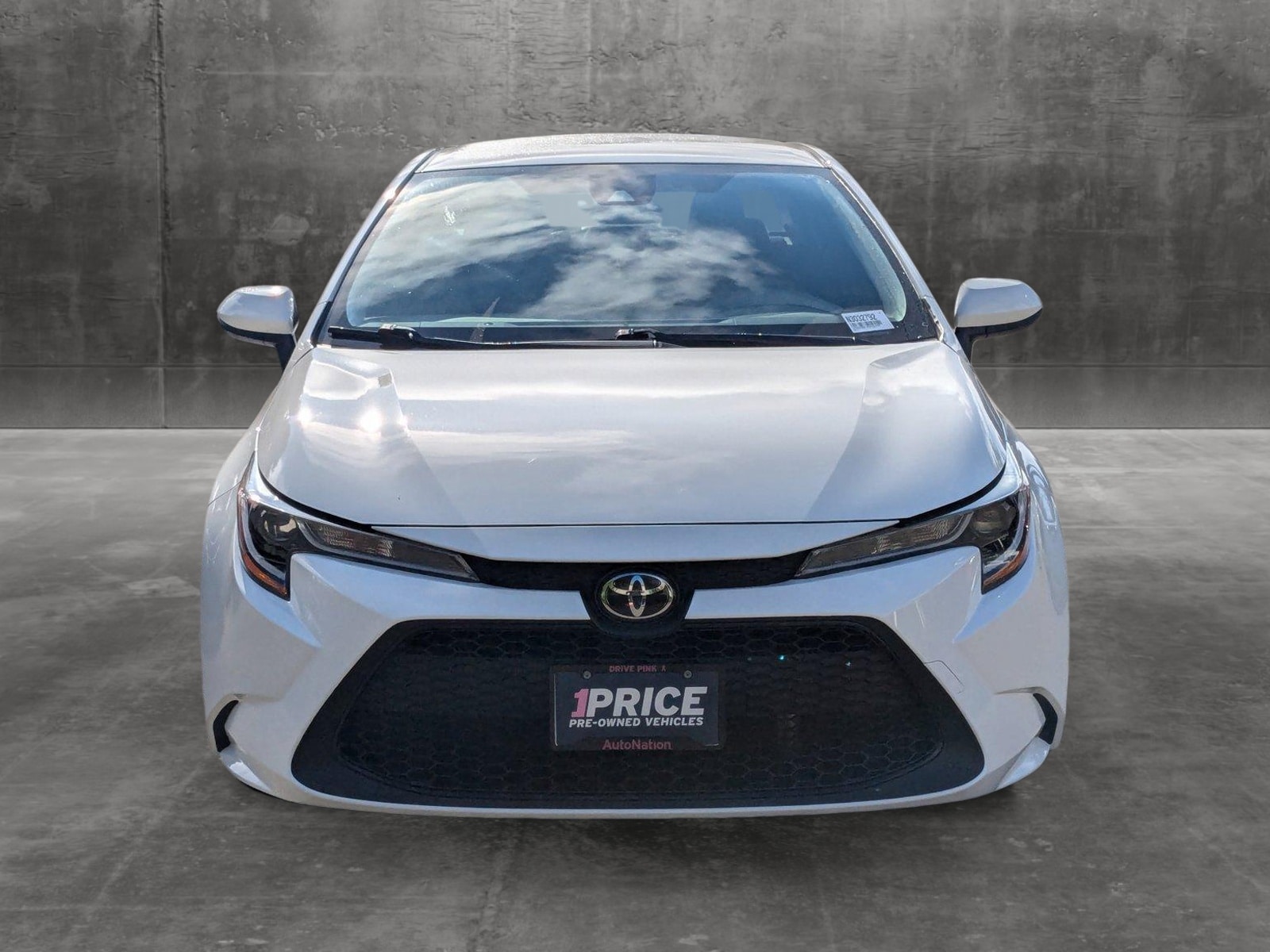 Used 2022 Toyota Corolla LE with VIN JTDEPMAE7N3032792 for sale in Bellevue, WA