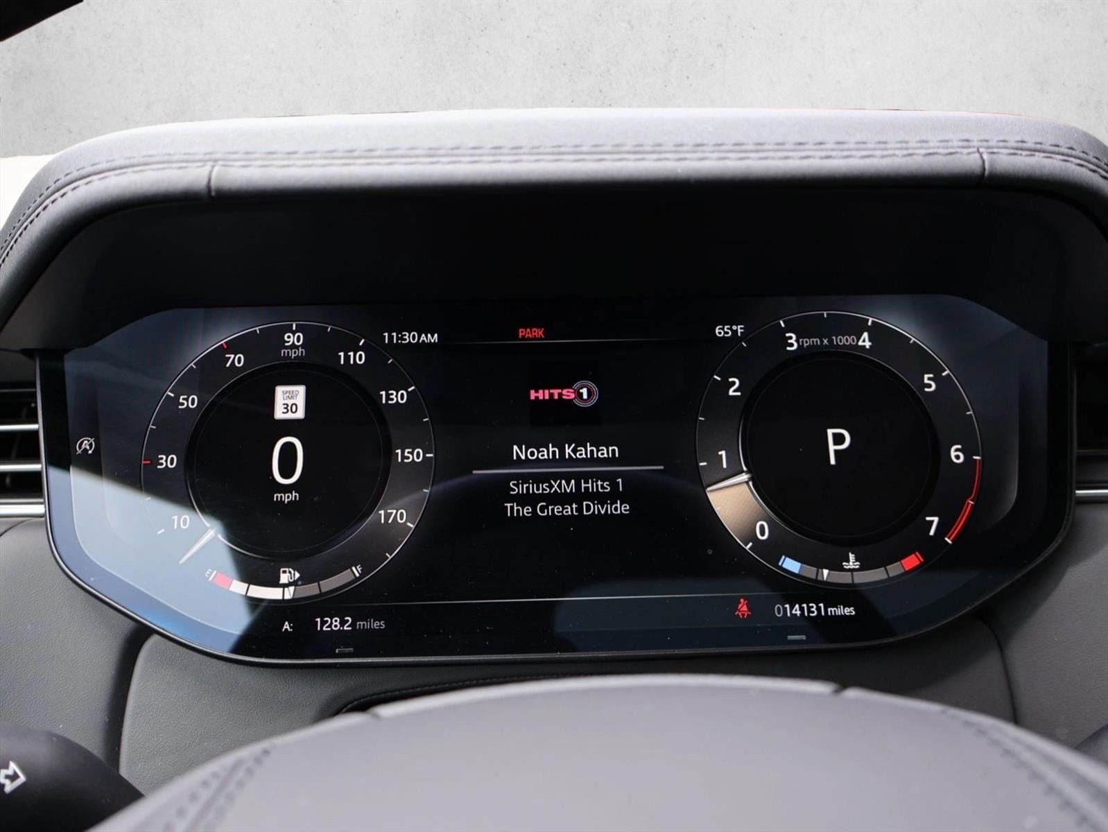 2023 Land Rover Range Rover SE - Photo 14