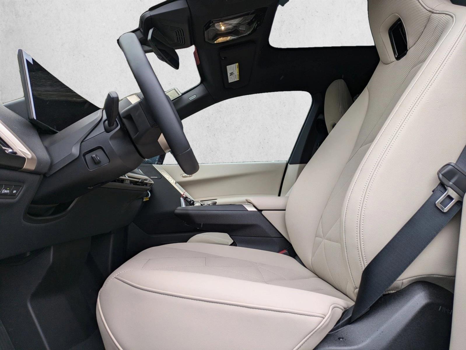 2025 Bmw iX photo 4