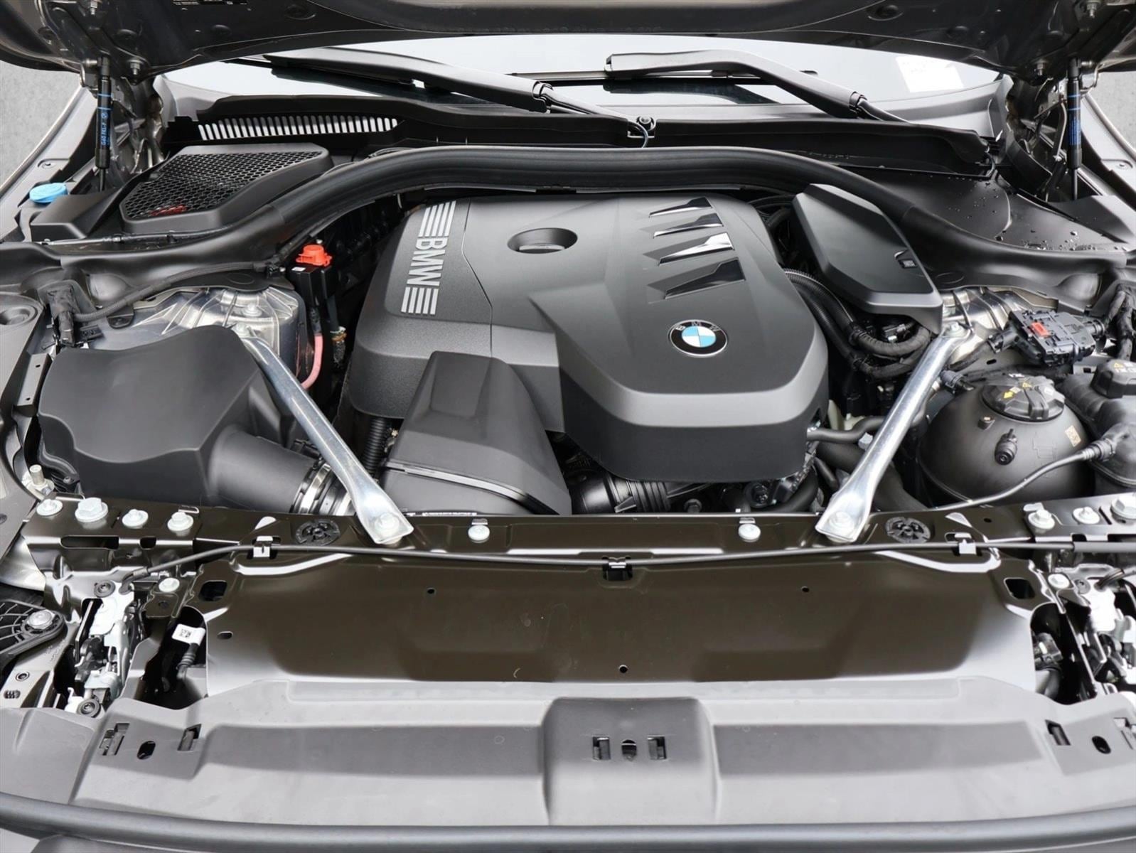 2026 BMW 5 Series 530i - Photo 26