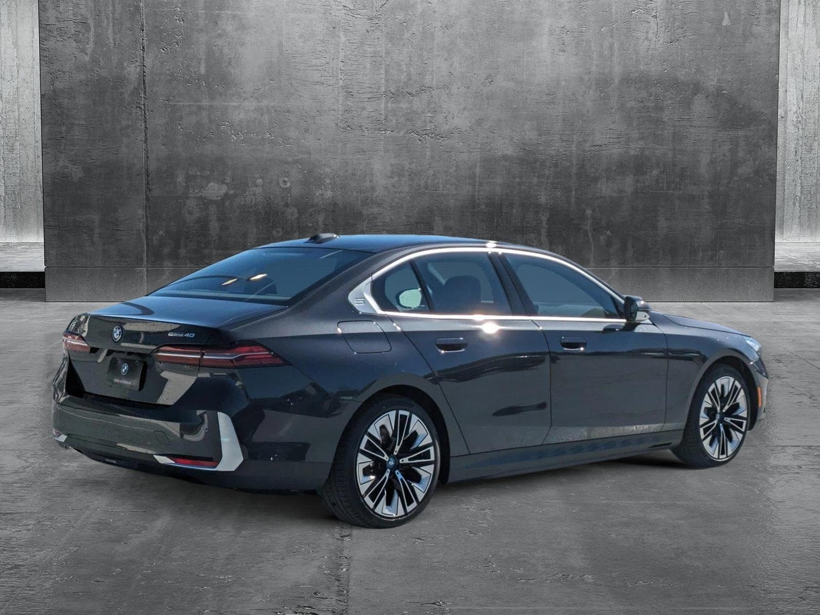 Used 2024 BMW i5 Base with VIN WBY33FK05RCR33035 for sale in Bellevue, WA