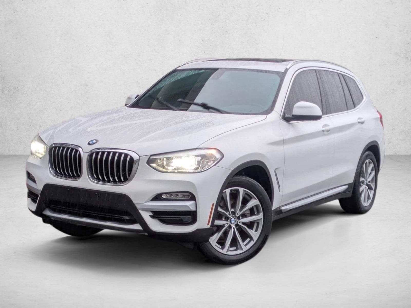 2018 BMW X3 xDrive30i's photo