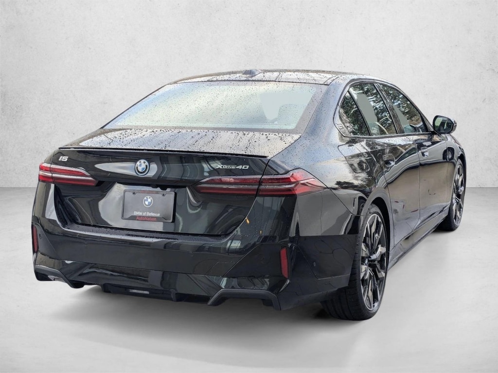 New 2026 BMW i5 xDrive40 Sedan