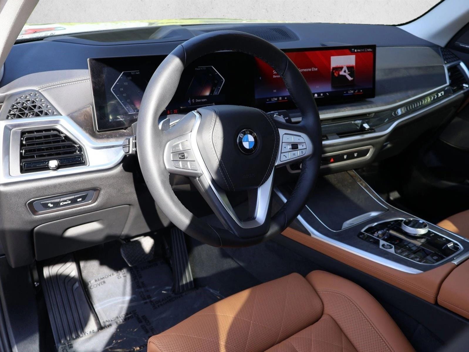 2026 BMW X7 40i - Photo 14