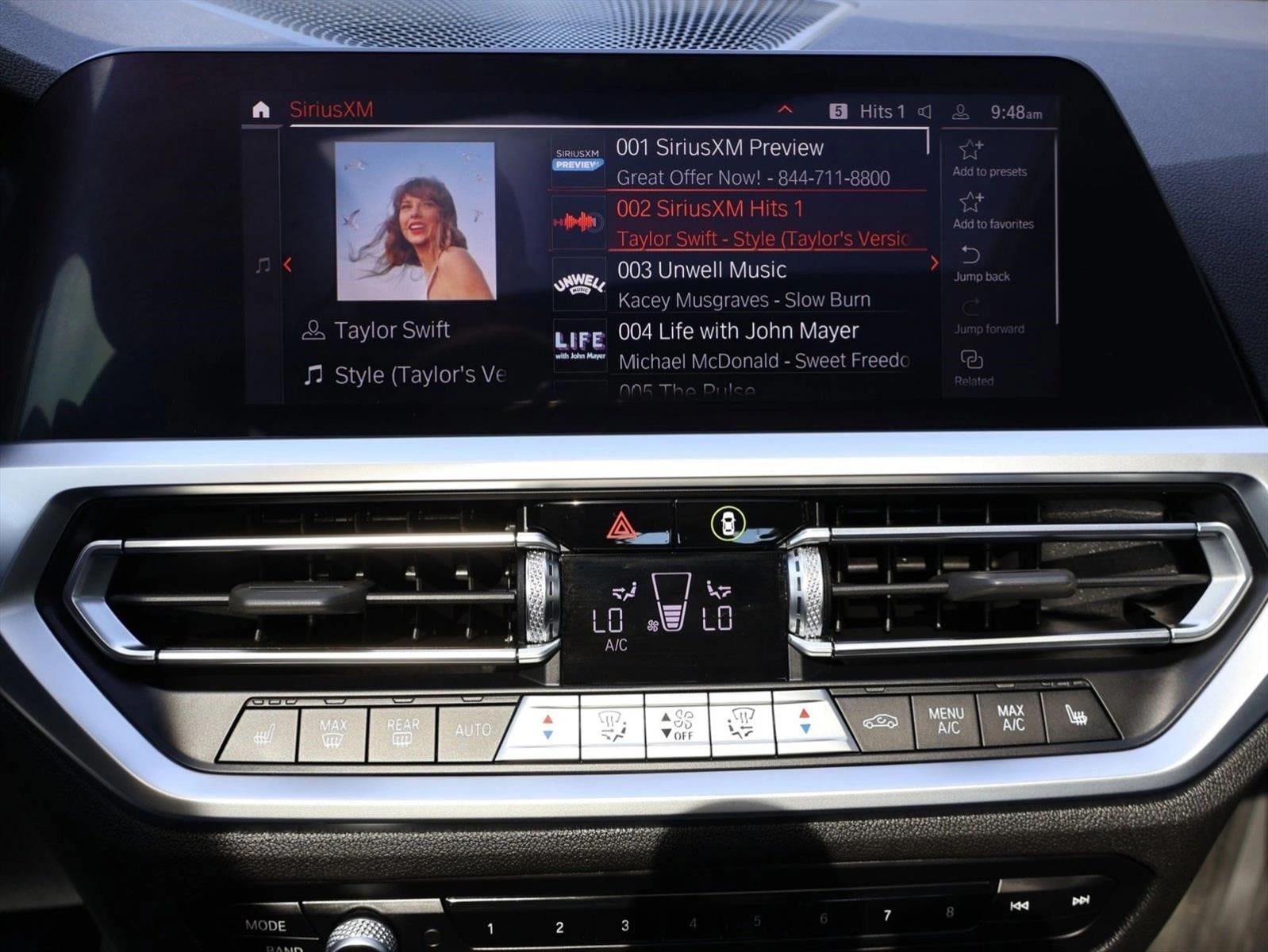 2022 BMW 3 Series 330i - Photo 17