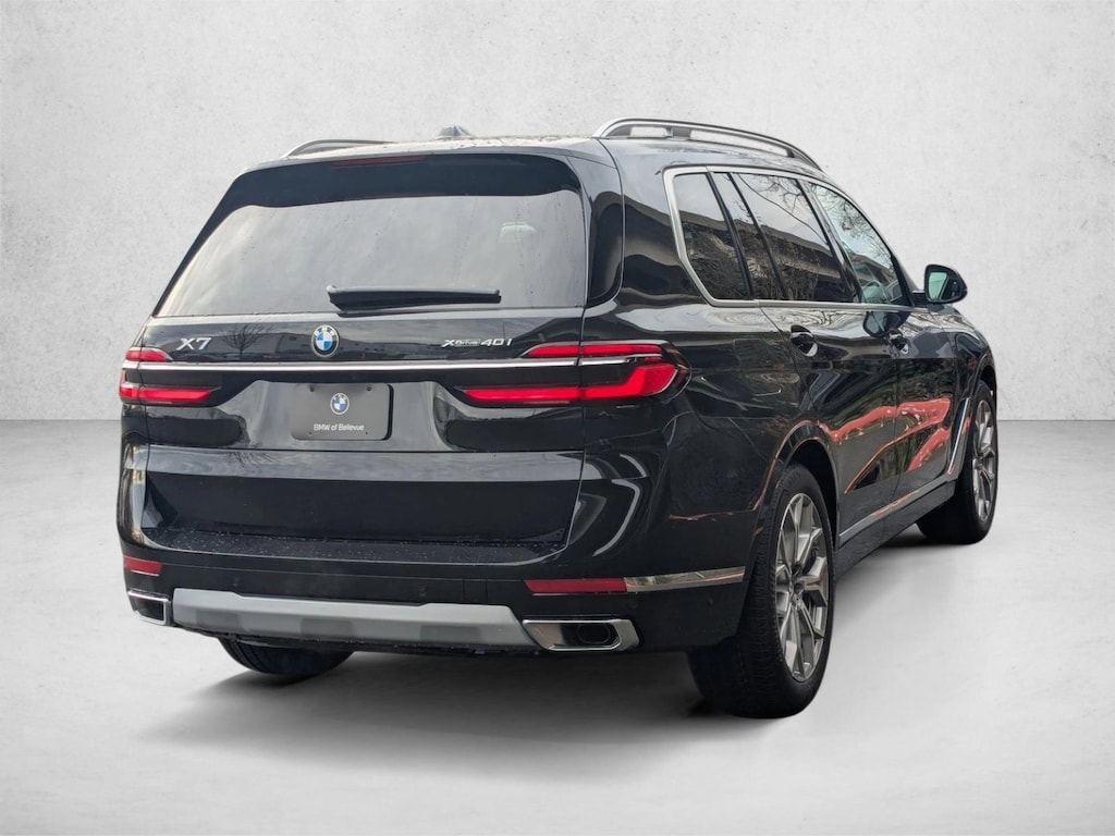 New 2026 BMW X7 xDrive40i SUV