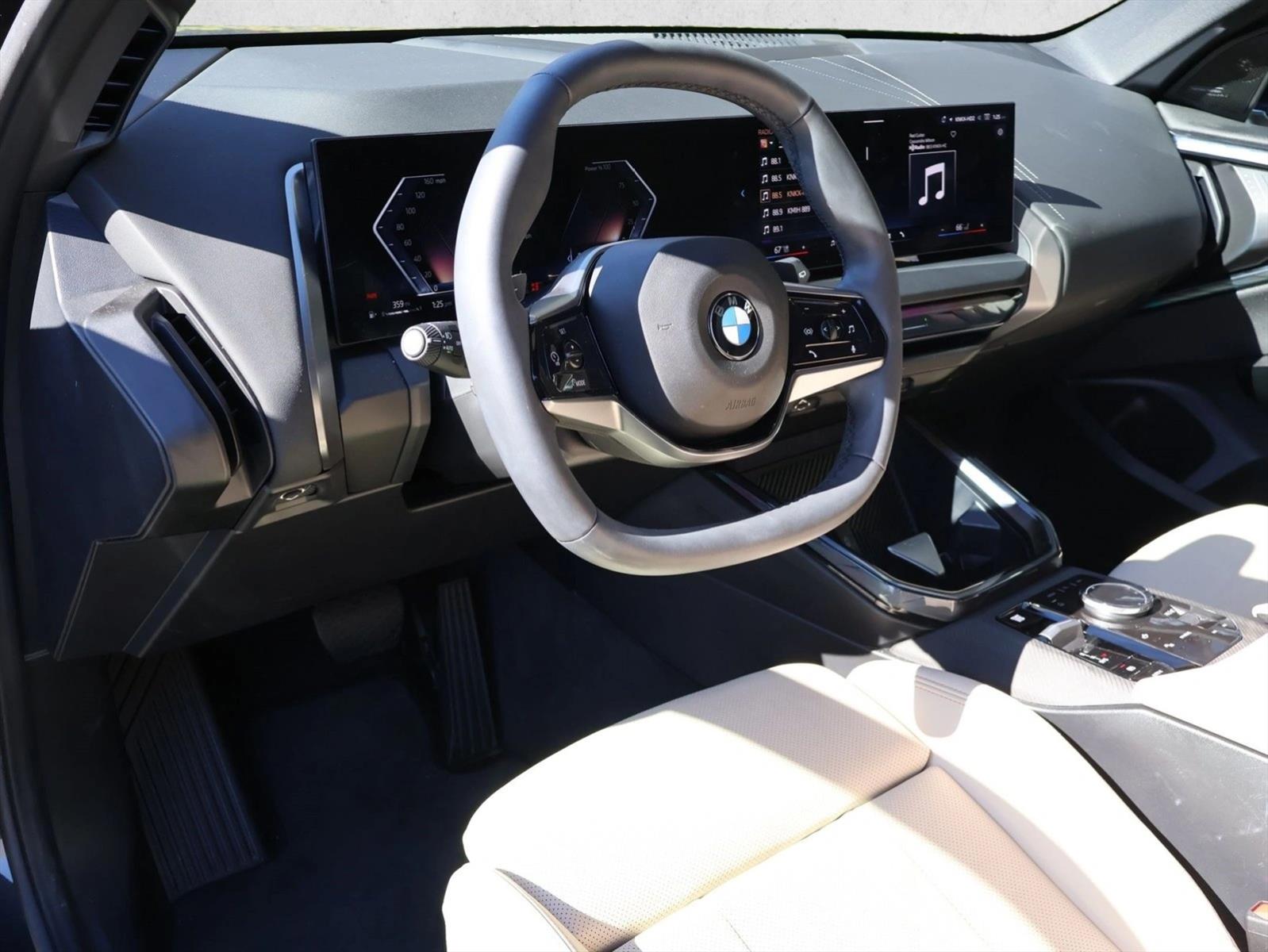 2026 BMW X3 30 - Photo 13