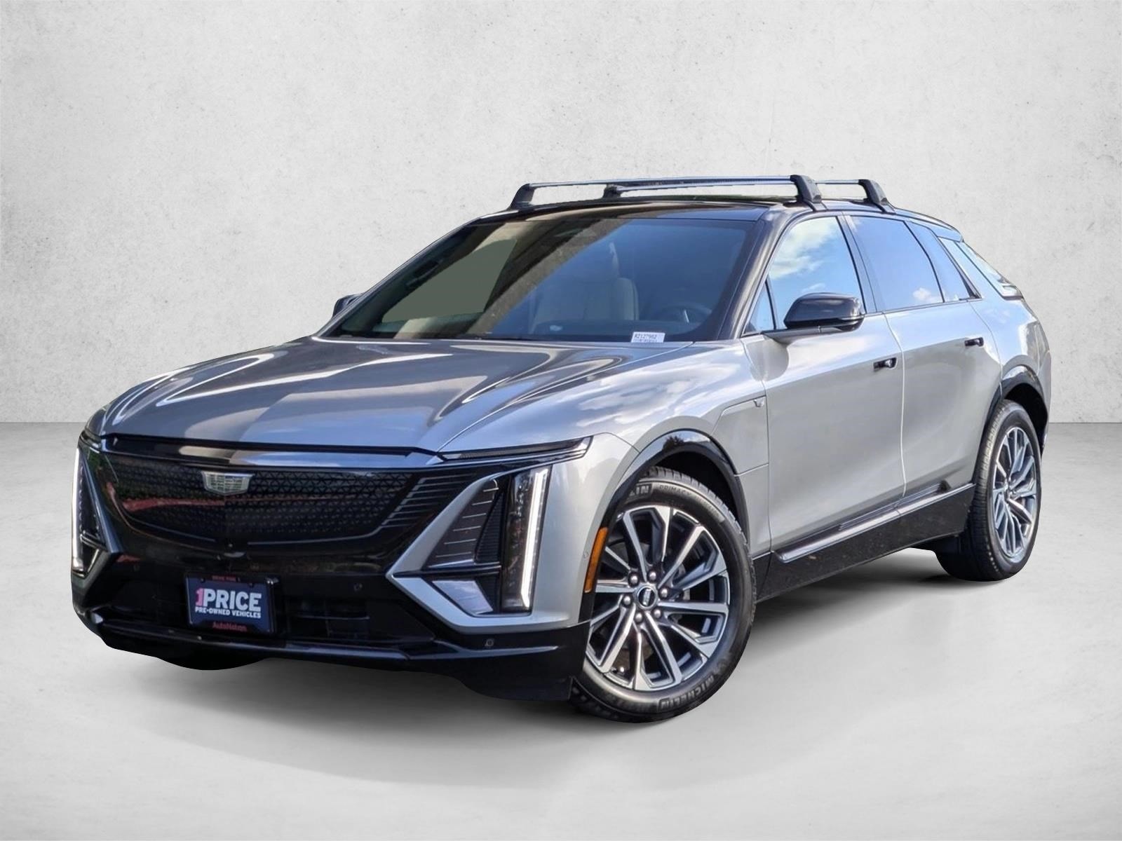 2024 Cadillac LYRIQ Sport 3's photo
