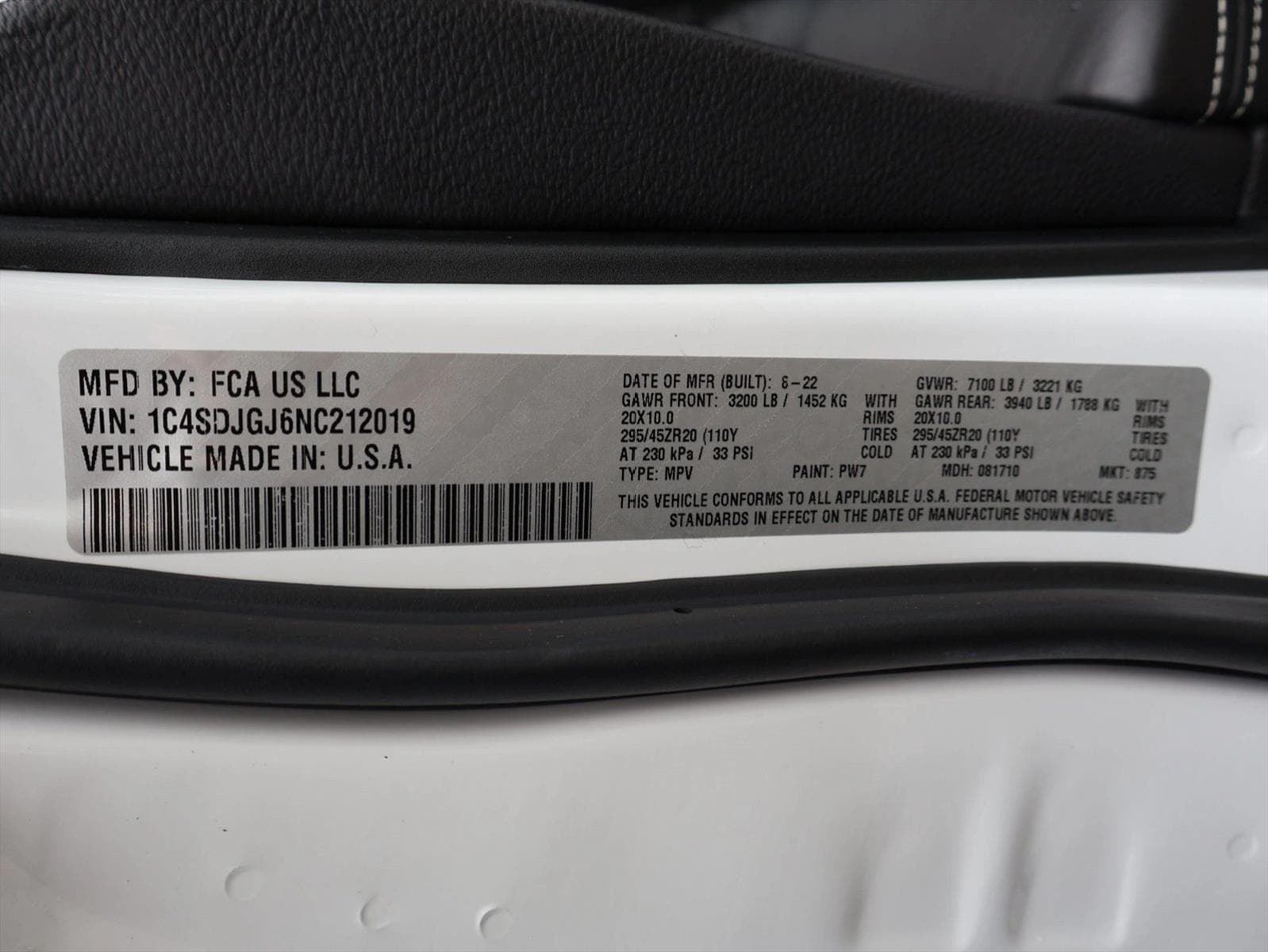 2022 Dodge Durango SRT 392 - Photo 30