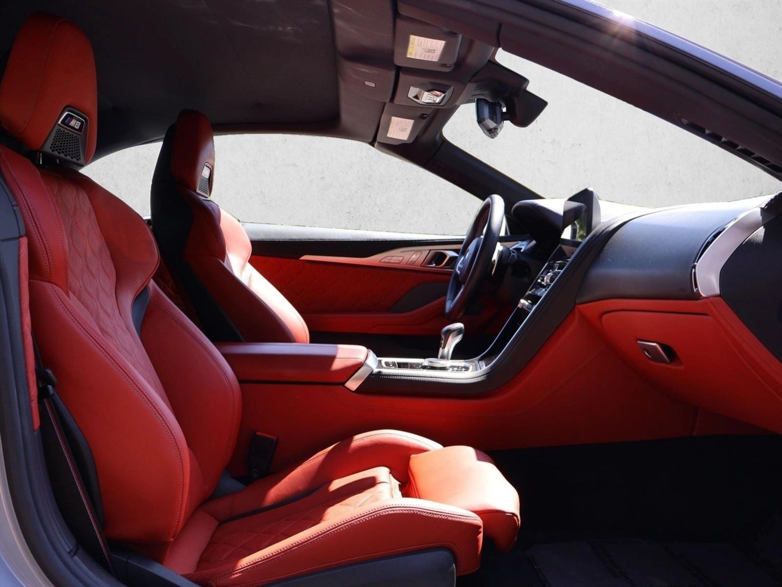 2023 BMW M8 Convertible Base - Photo 27
