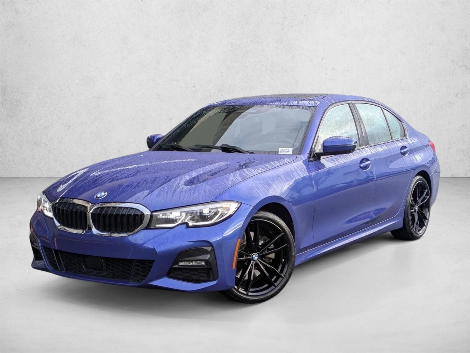 2020 BMW 3 Series 330i's photo