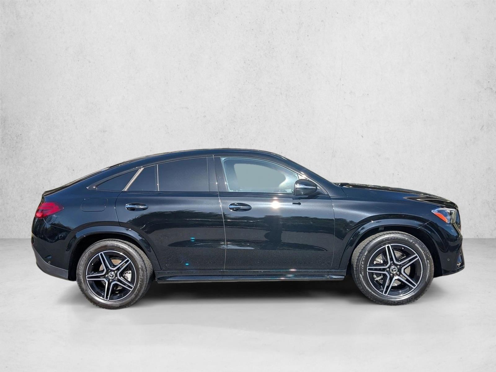 2025 Mercedes Benz GLE 450 4MATIC photo 4