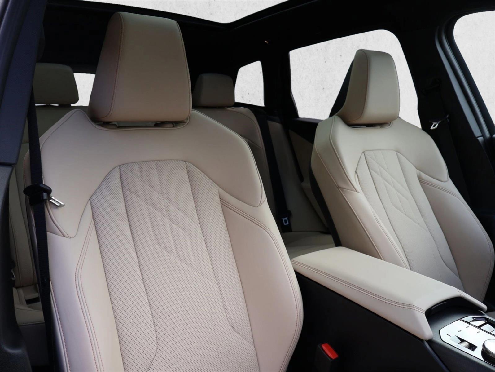 2025 BMW X3 30 - Photo 30