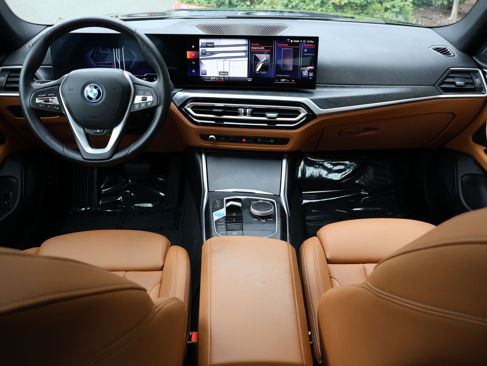 2023 BMW i4 35 - Photo 25