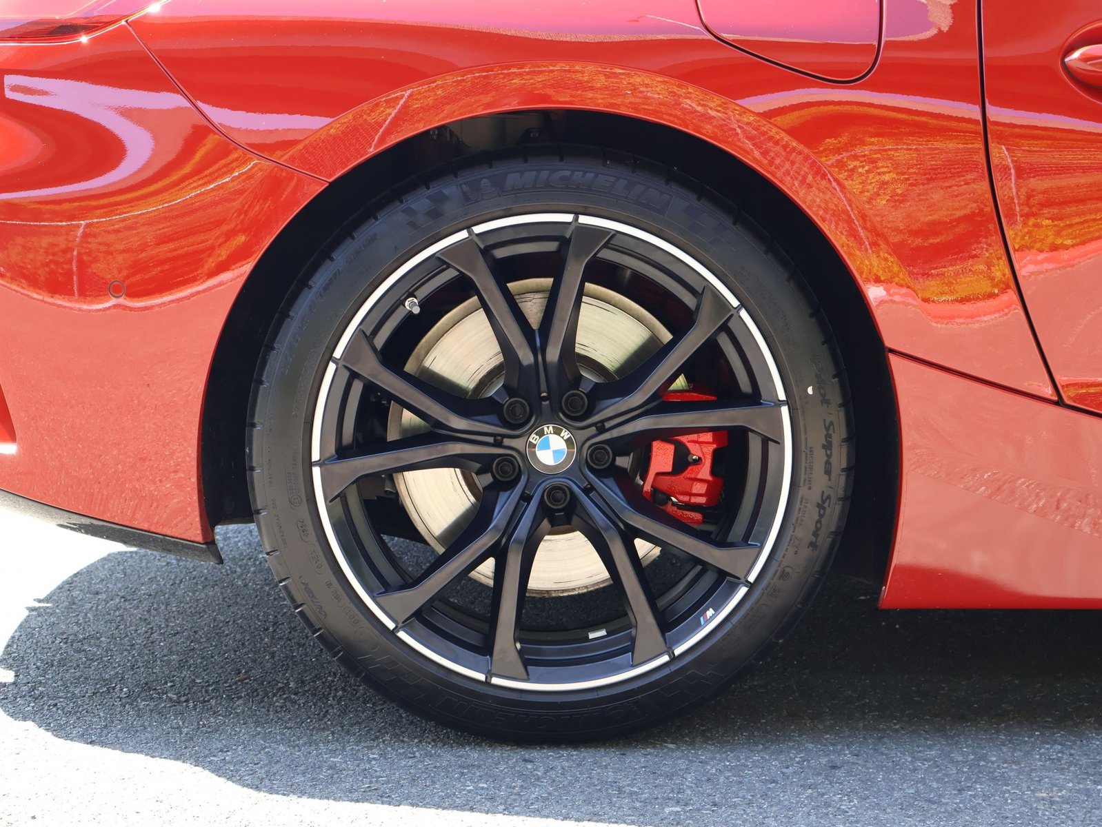 2025 BMW Z4 M40i - Photo 29