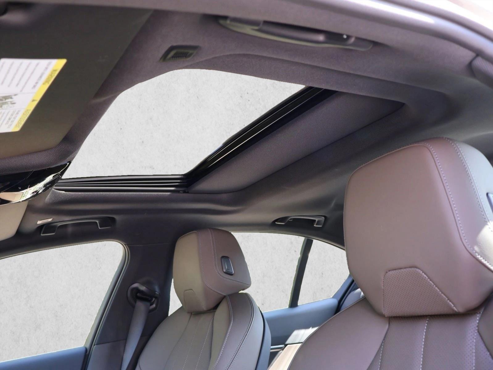 2026 BMW i5 40 - Photo 20