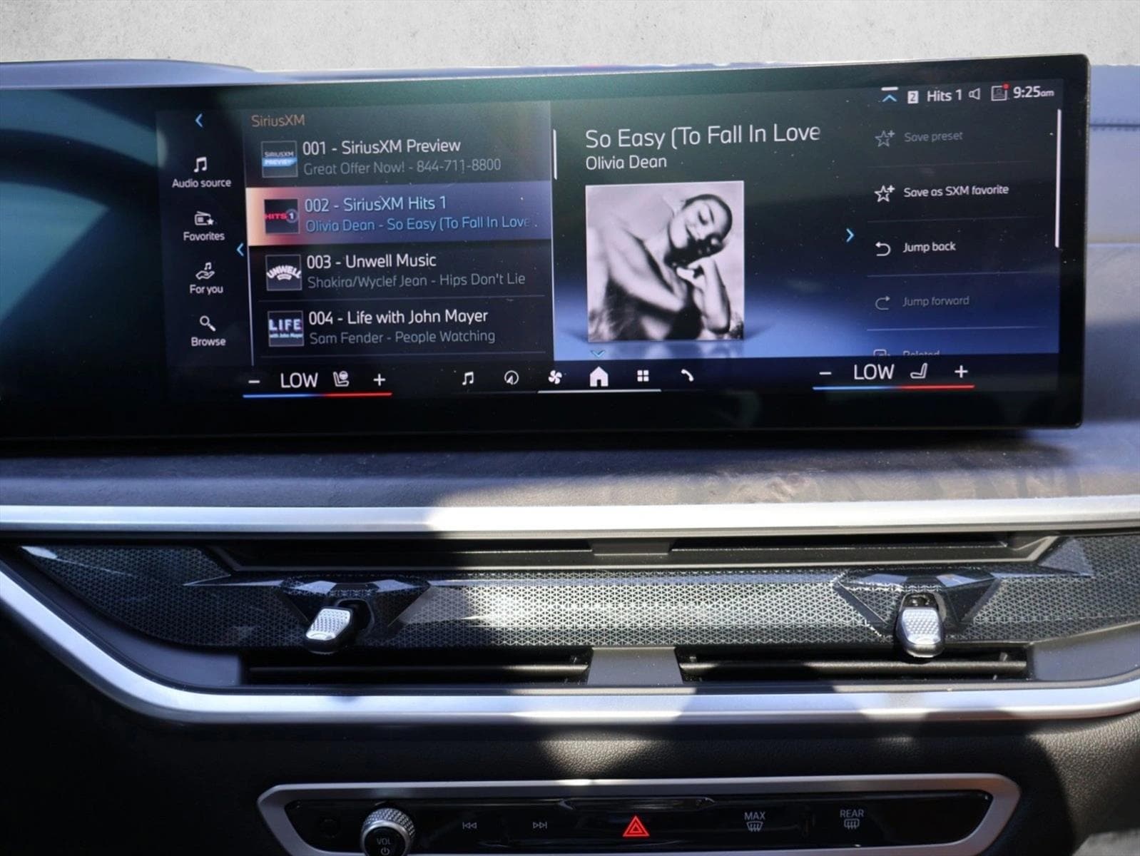 2026 BMW X7 40i - Photo 17