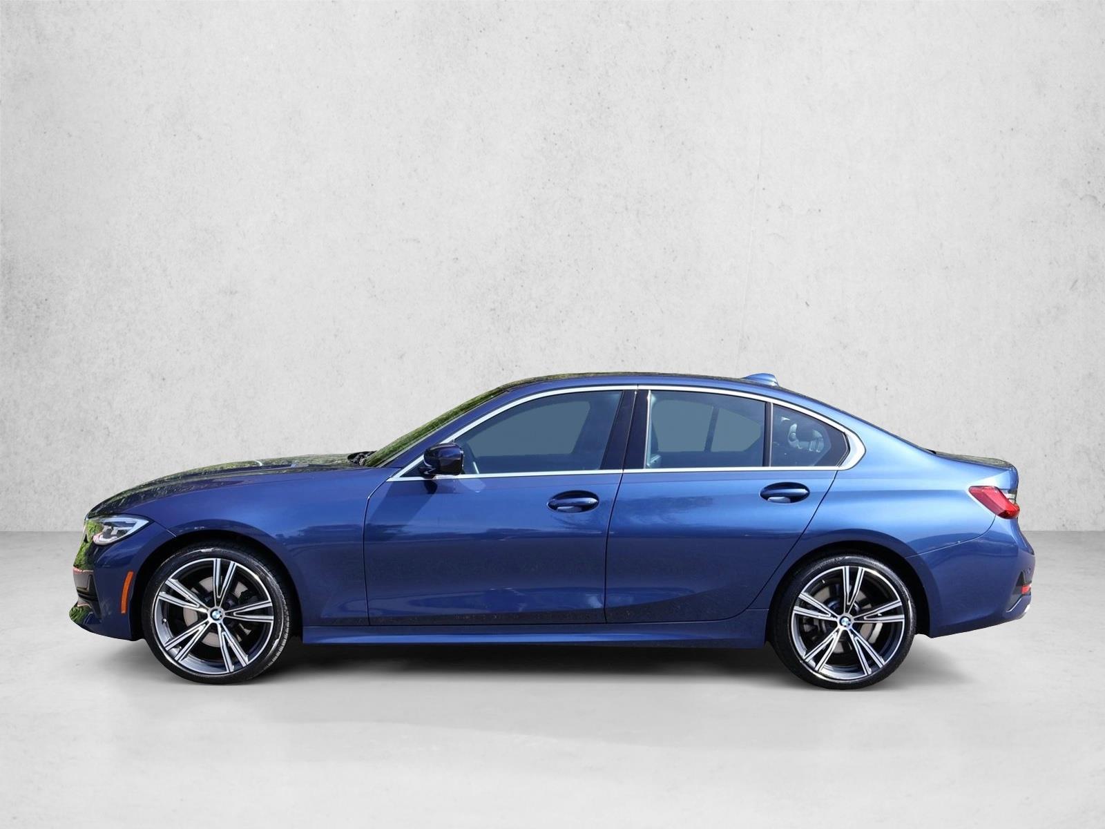 2022 BMW 3 Series 330i - Photo 11