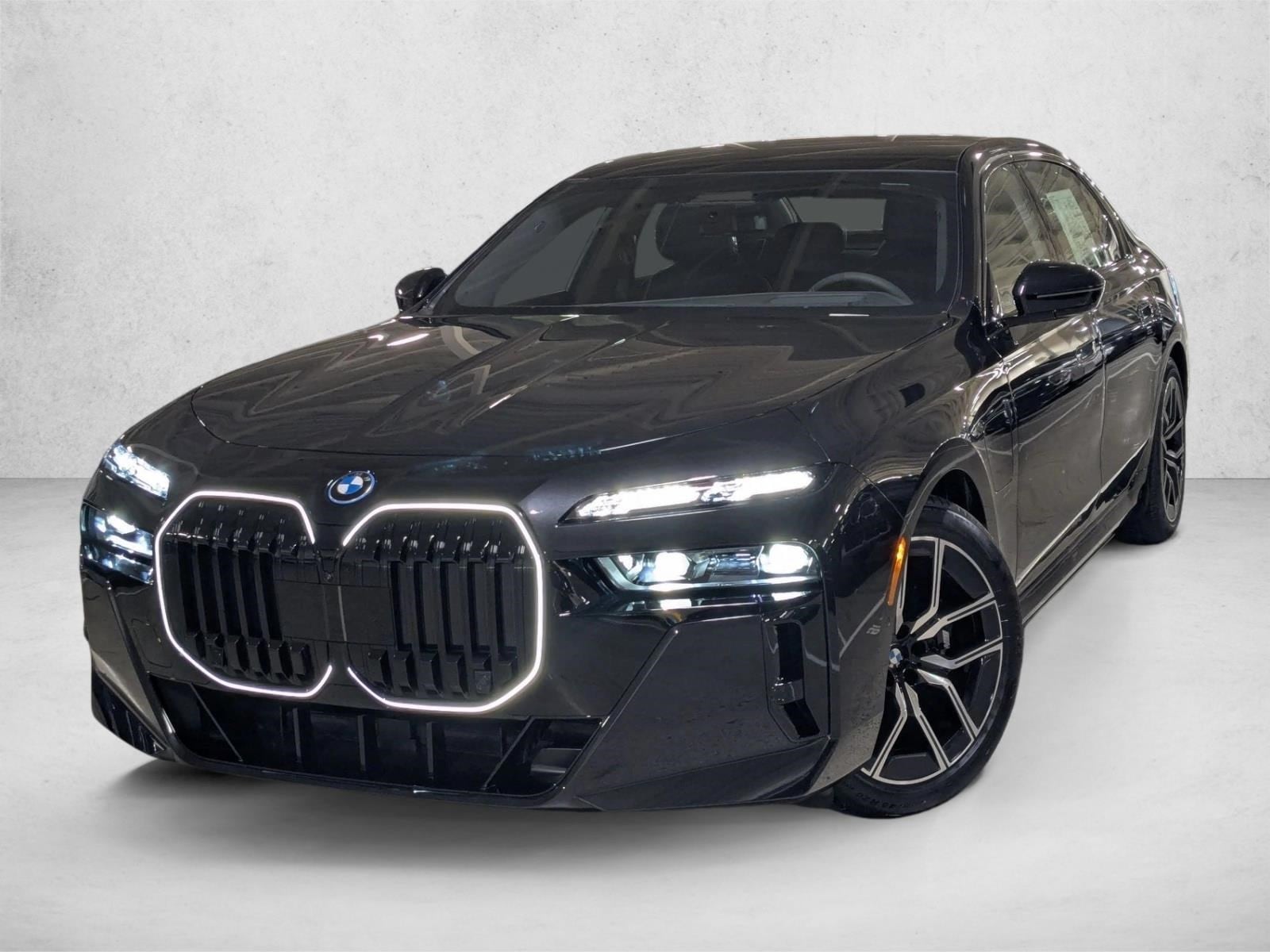 2026 BMW 7 Series 750e xDrive Sedan's photo