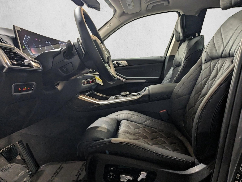 New 2026 BMW X7 xDrive40i SUV