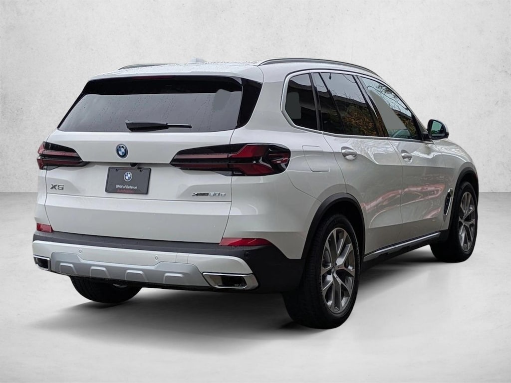 New 2026 BMW X5 PHEV xDrive50e SUV