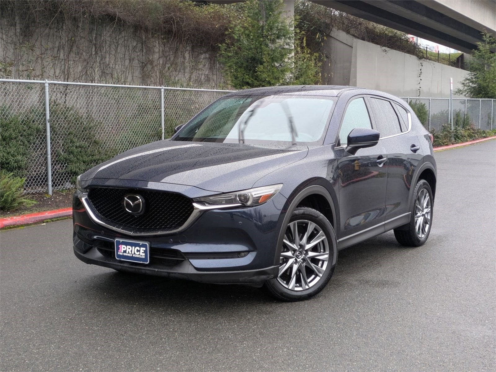 2019 Mazda CX-5 Signature's photo
