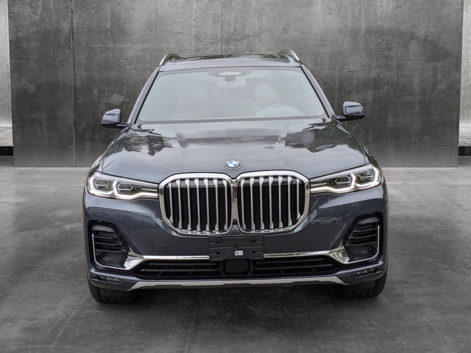 Used 2022 BMW X7 40i with VIN 5UXCW2C07N9L66431 for sale in Bellevue, WA