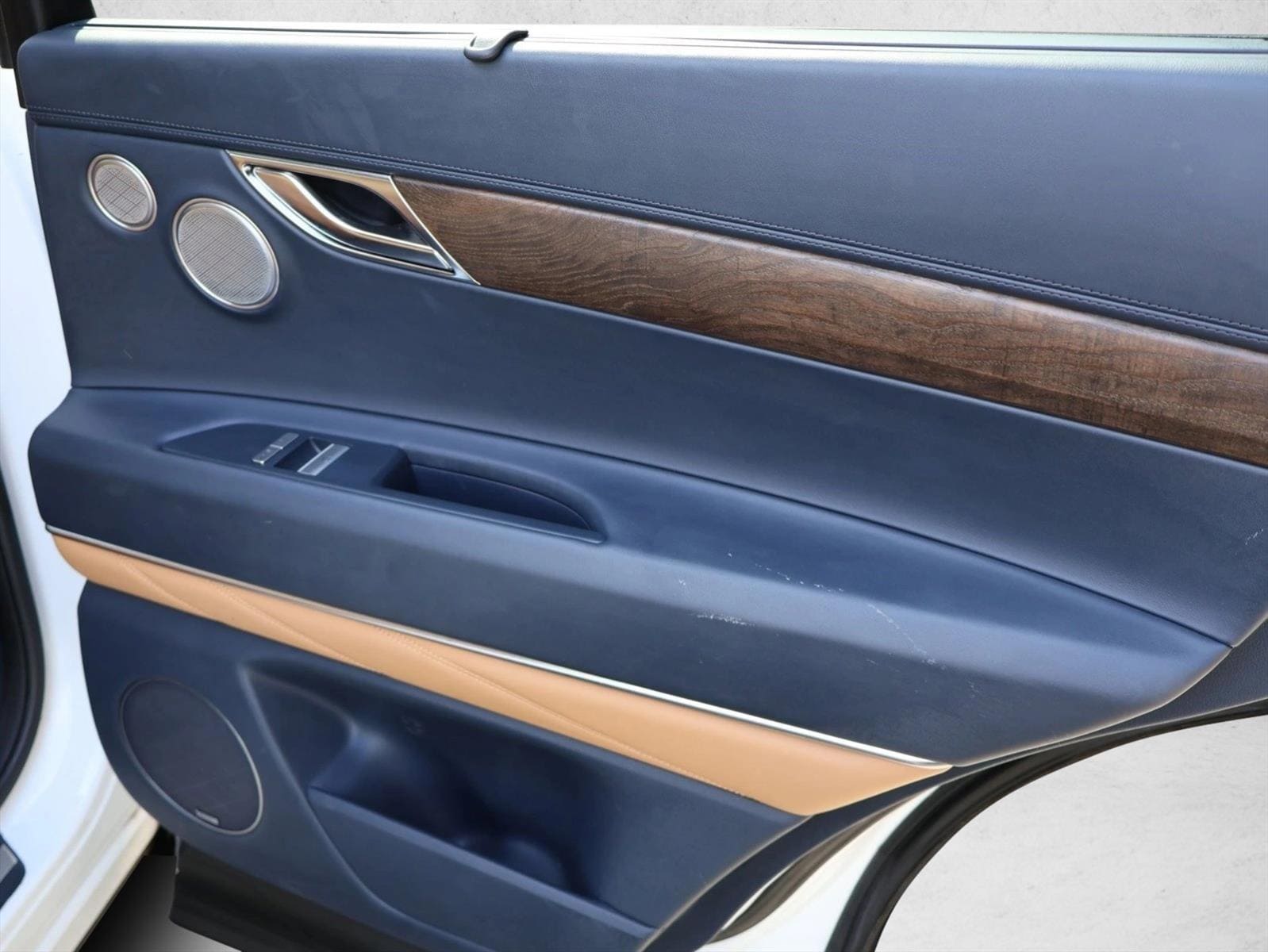 2023 GENESIS GV80 Standard - Photo 26