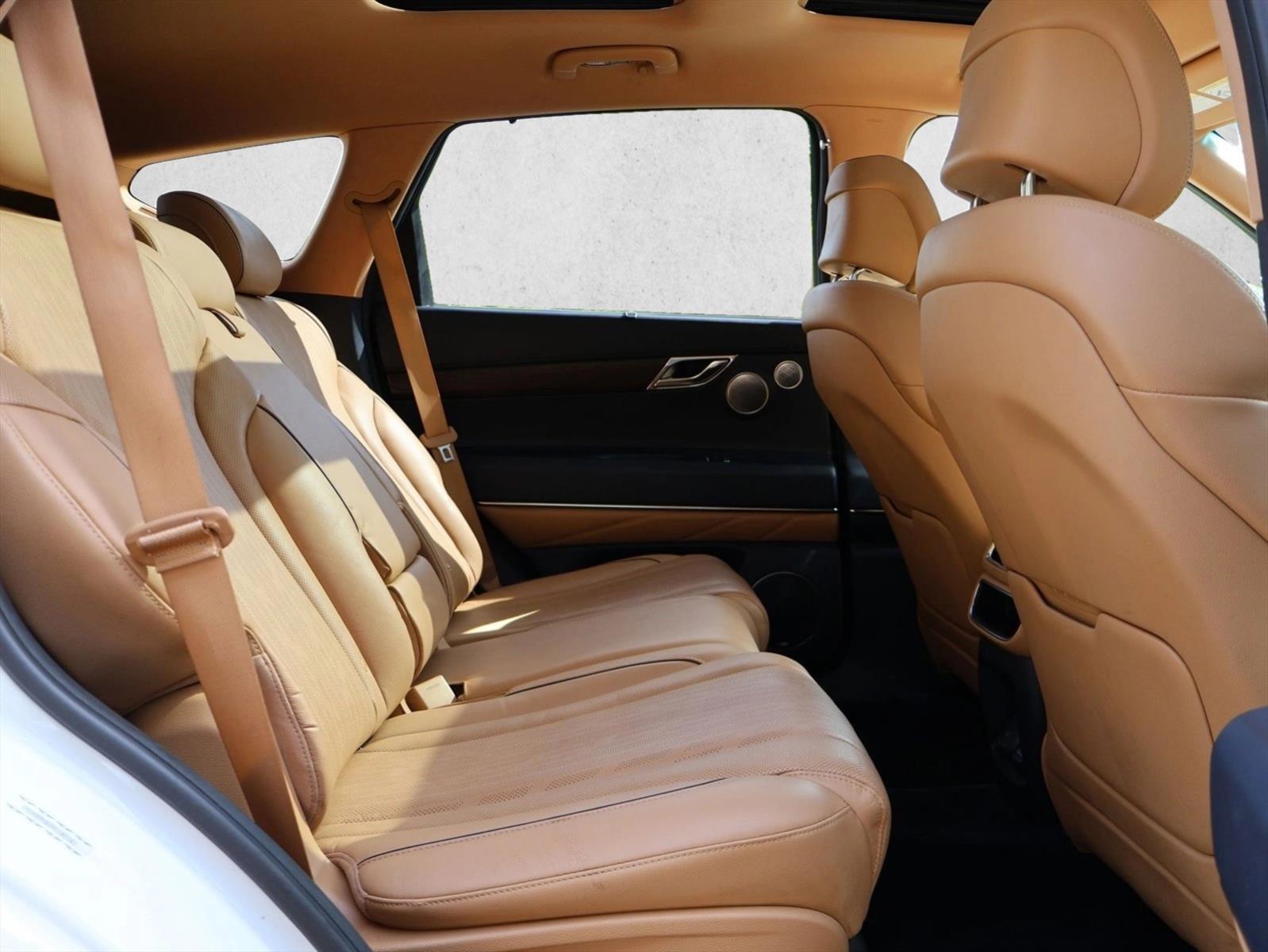 2023 GENESIS GV80 Standard - Photo 28