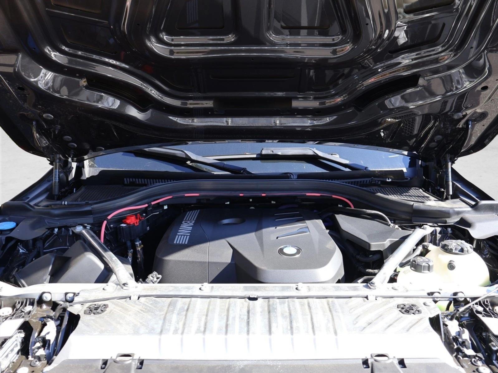 2026 BMW X3 30 - Photo 27