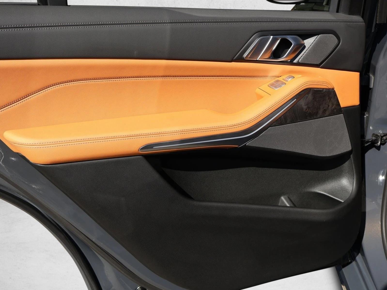 2026 BMW X7 40i - Photo 23