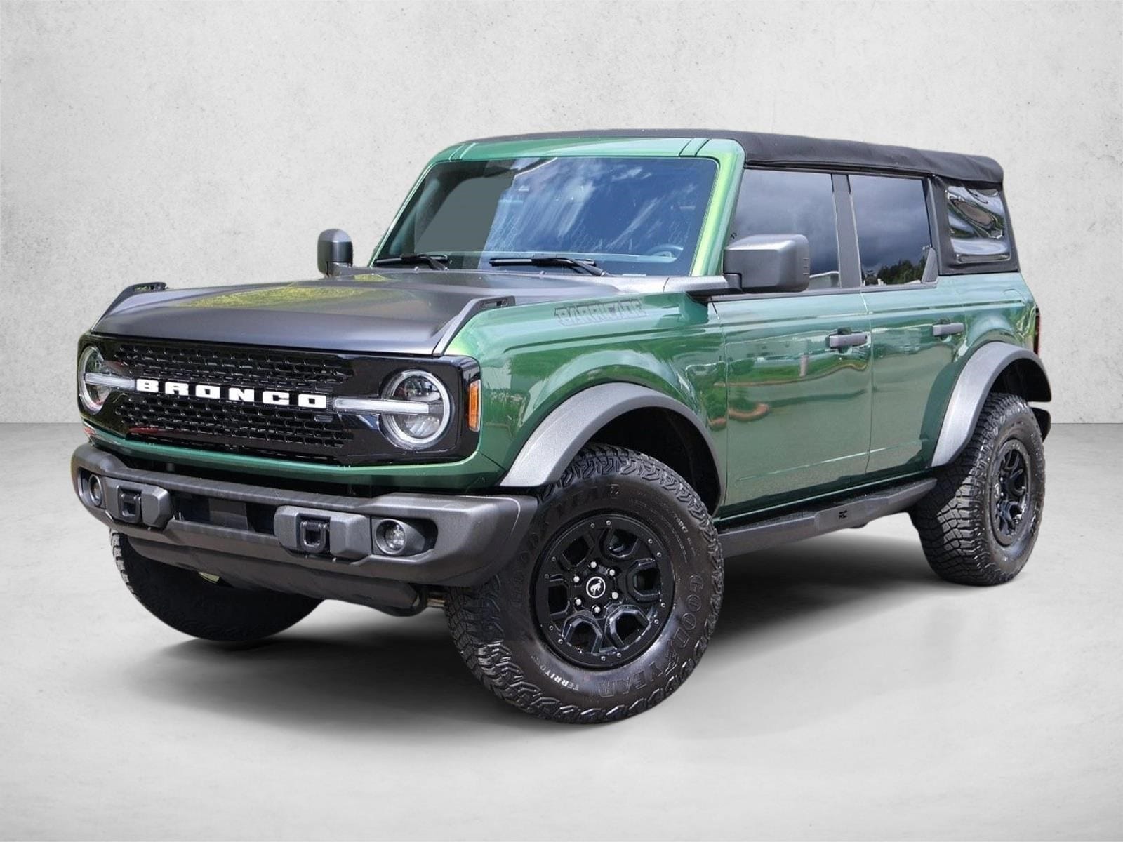 2023 Ford Bronco Wildtrak 4x4's photo