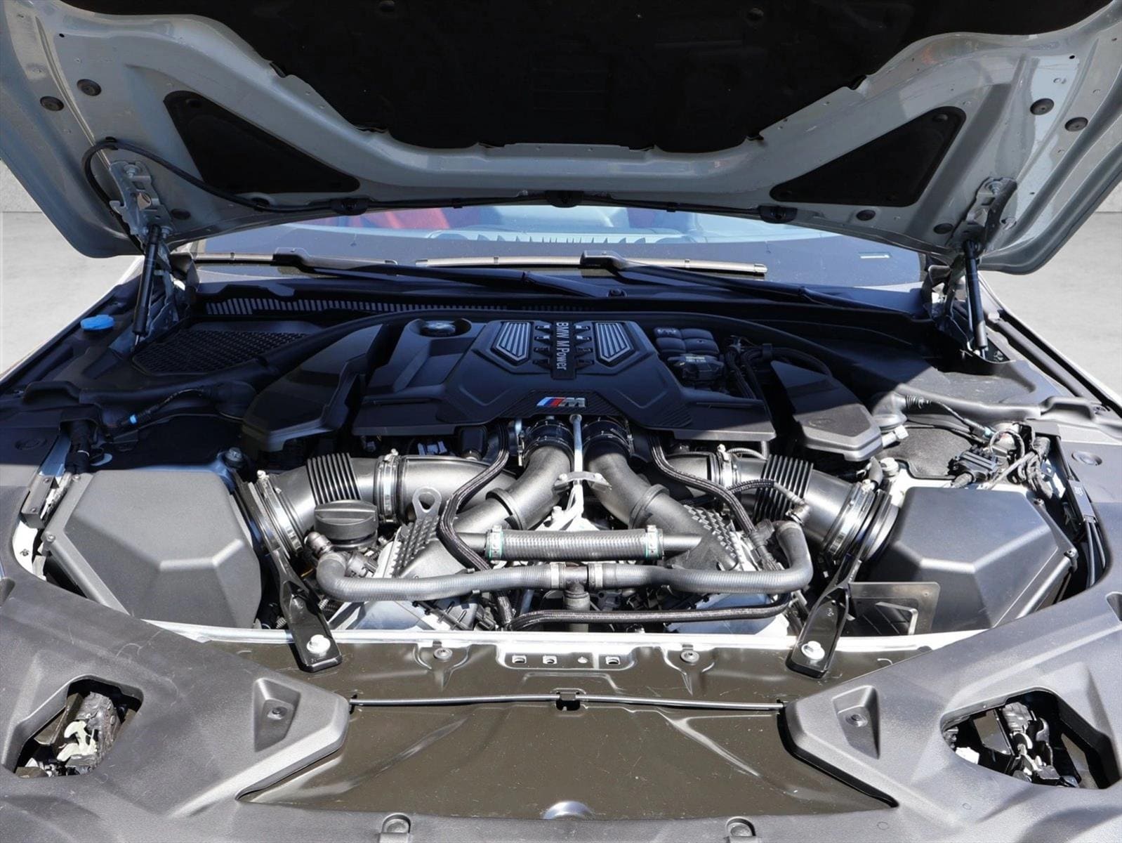 2023 BMW M8 Convertible Base - Photo 28