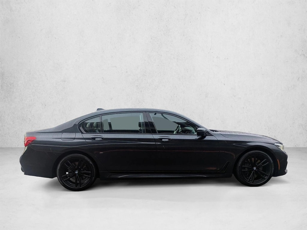 Used 2016 BMW 750i xDrive Sedan