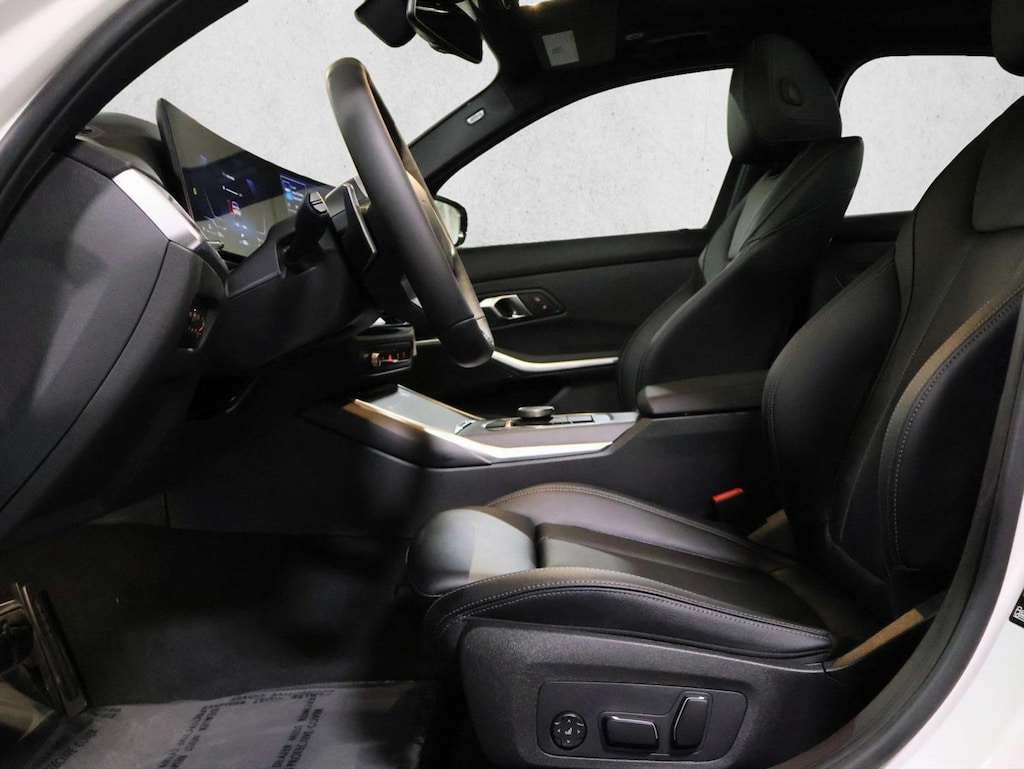 New 2026 BMW 330i xDrive Sedan