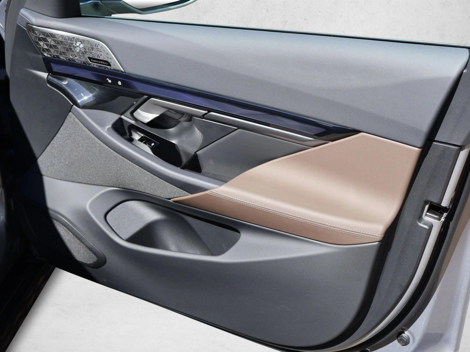 2026 BMW i5 40 - Photo 29