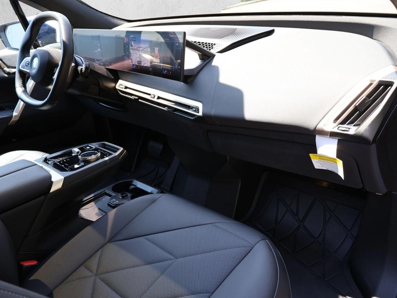 2023 BMW iX Base - Photo 26