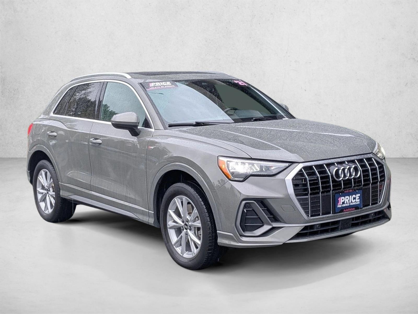 2021 Audi Q3 45 TFSI S line Premium photo 2