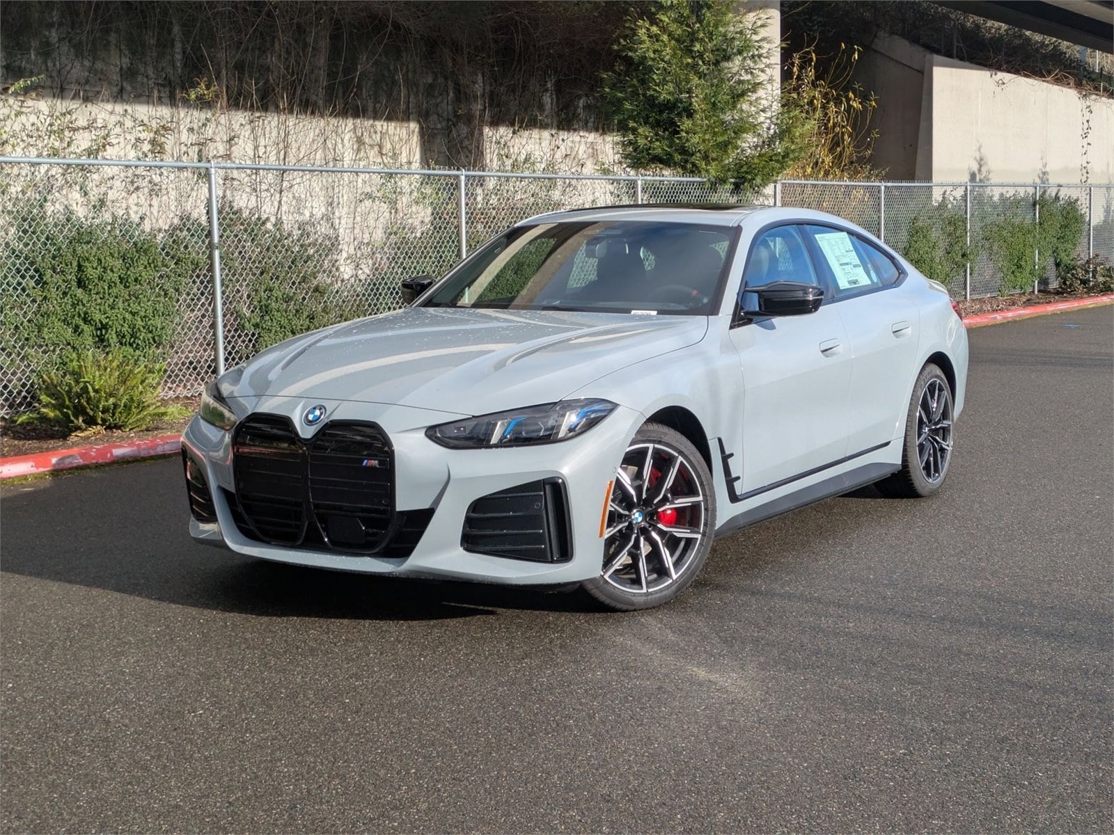 2025 BMW i4 M50's photo