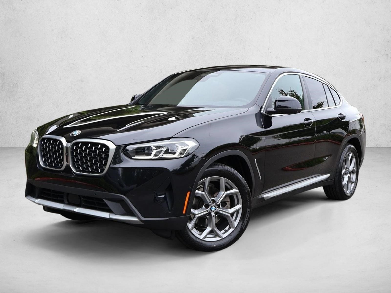 2024 BMW X4 xDrive30i's photo