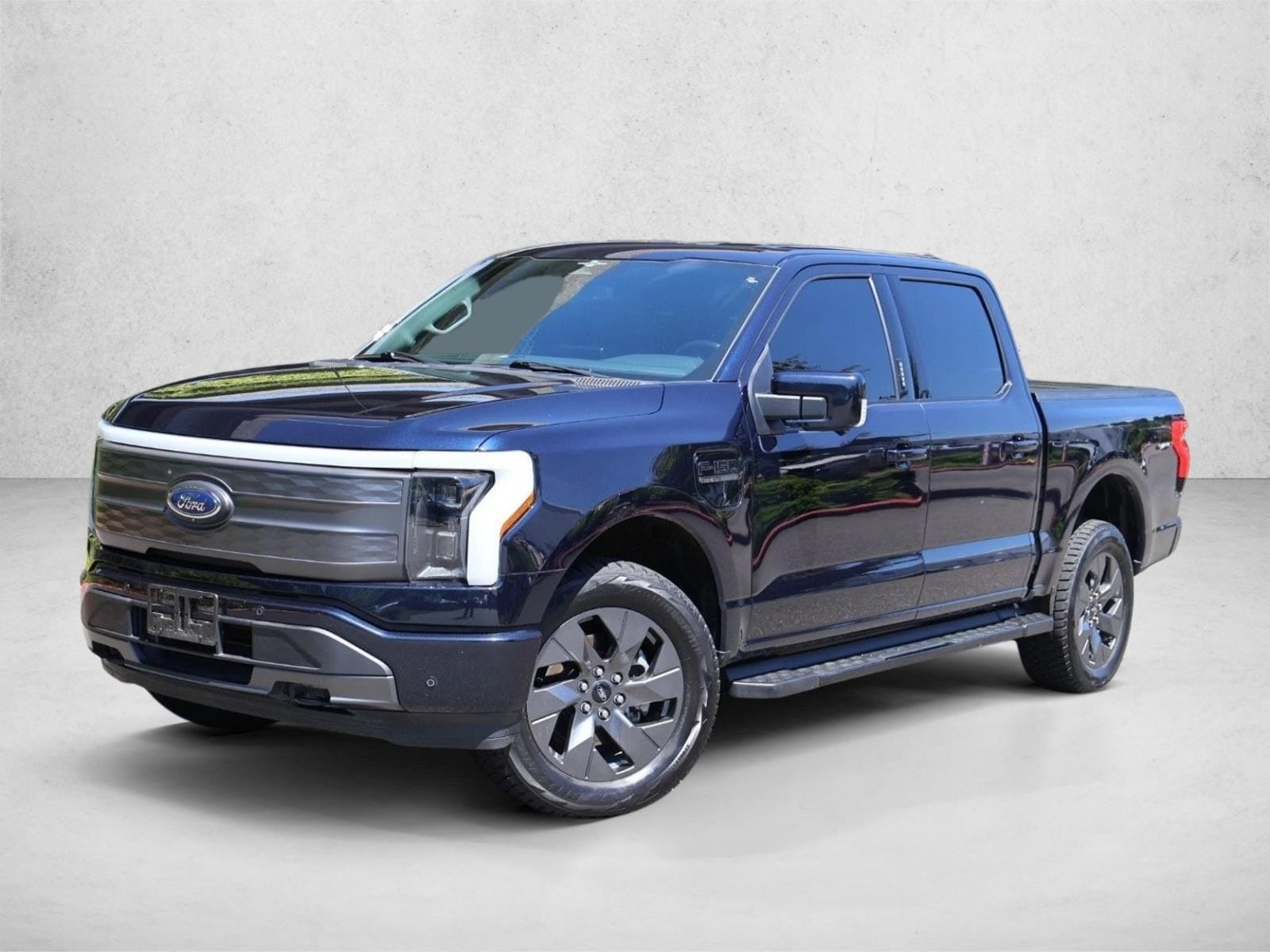 2023 Ford F-150 Lariat 4x4 SuperCrew 5-1/2 Box's photo